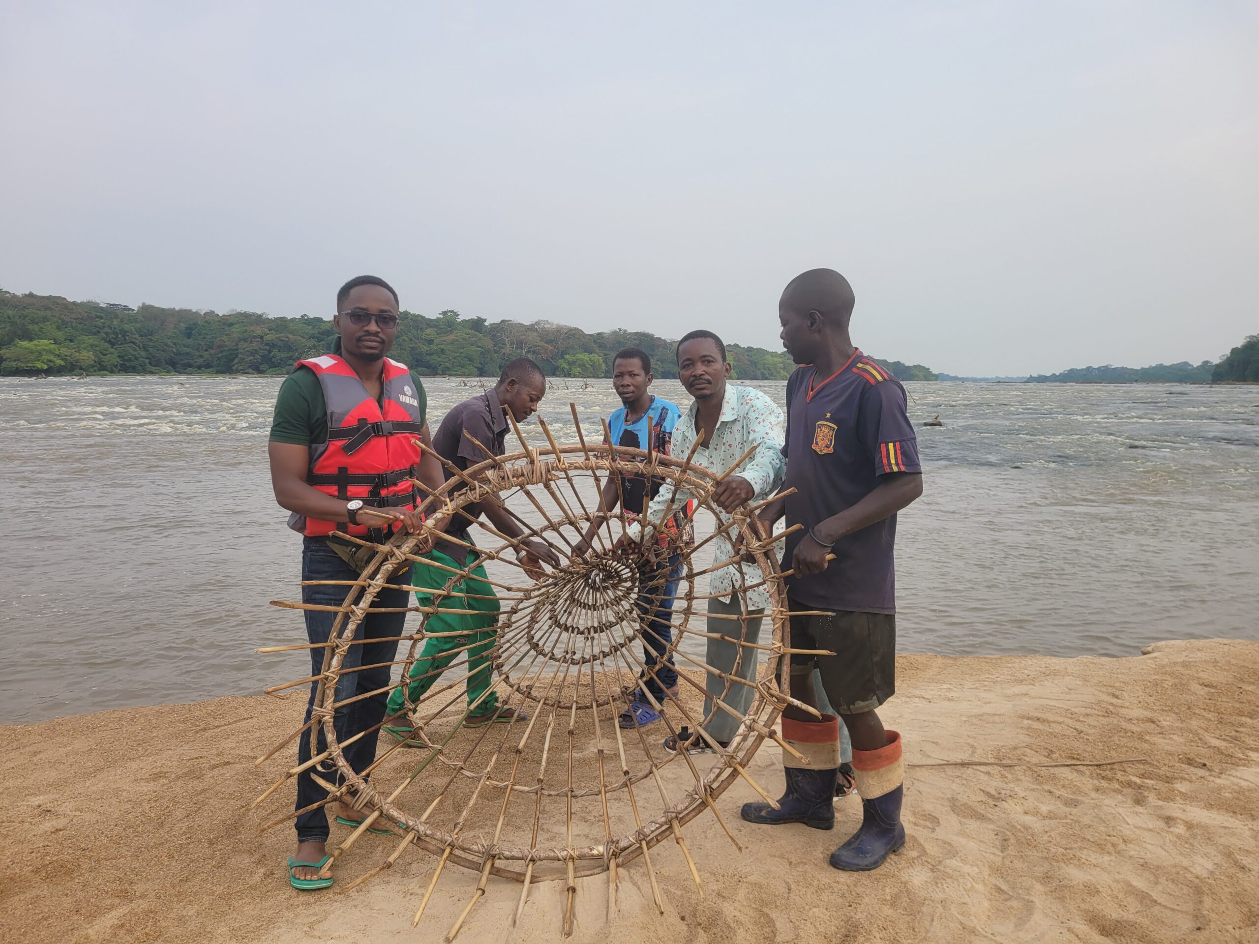 Advancing Recognition and implementation of indigenous people’s rights to improve land and resource governance and reserve environmental degradation in Congo and DRC